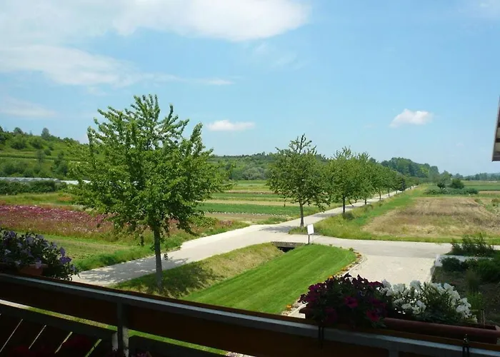 アパート Appealing With Terrace *